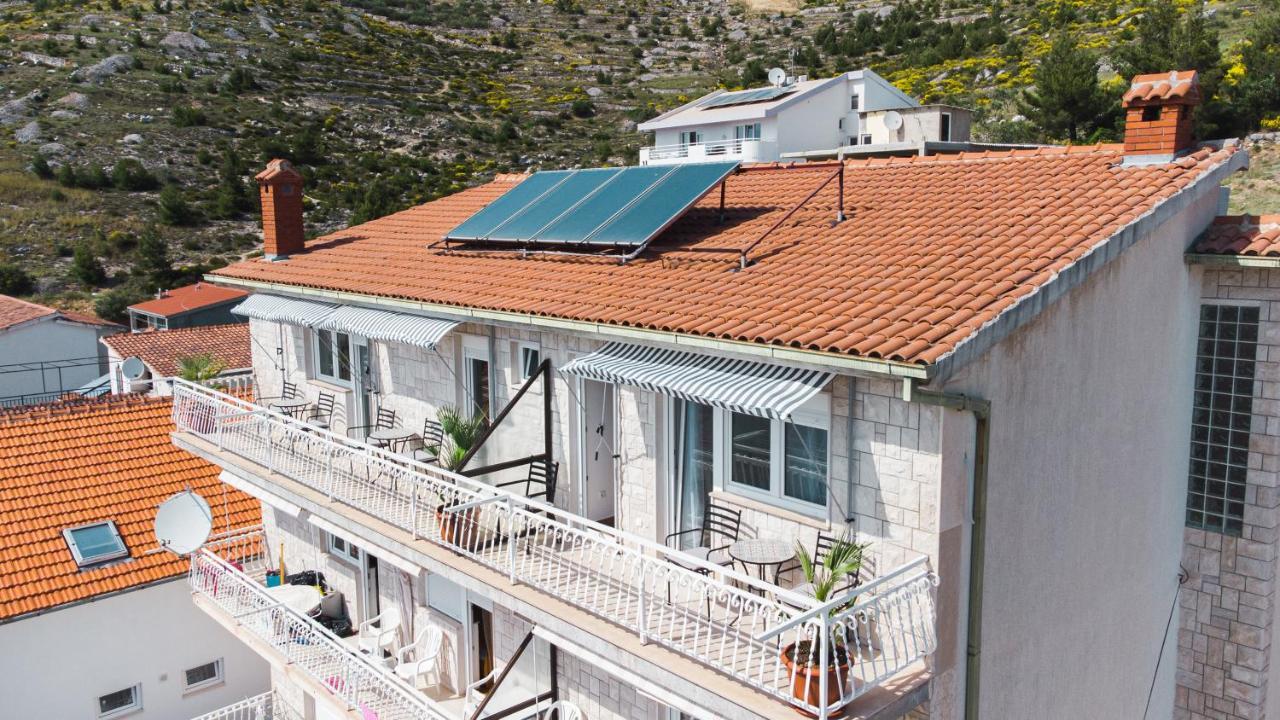 Sea And Mountain View Apartments Duće Buitenkant foto